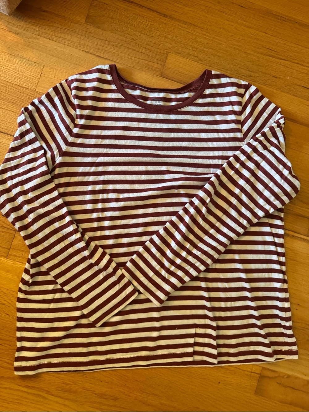 Madewell striped long sleeve tee, burgundy & white, XL